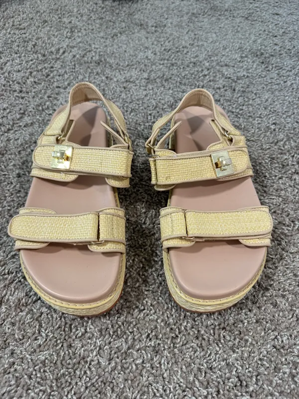 Platform Sandals Gold Size 8.5 - Image 3