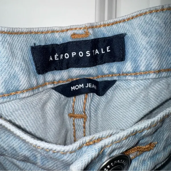 Aeropostale Distressed Light Blue Jeans - Image 3