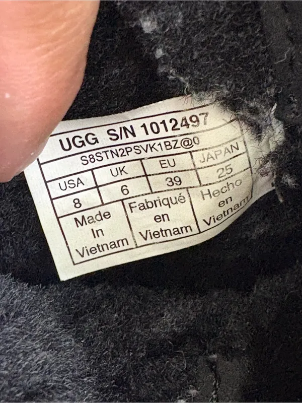 UGG Women's Kristin Boot Black  Size 8 Style 1012497 - Image 9