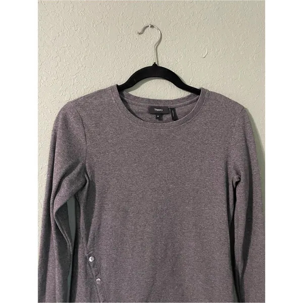 Theory Perry Ribbed Button Side Long Sleeve Tee Size Medium Heathered Gray - Image 4