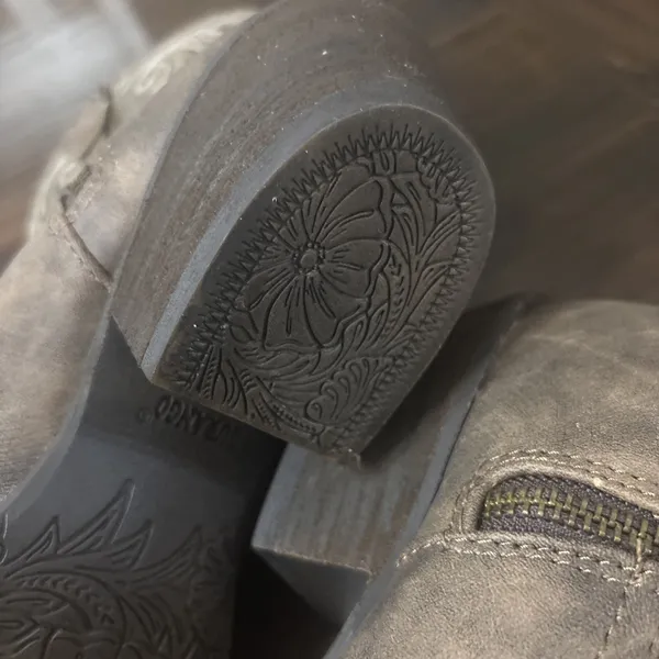 DURANGO CRUSH FASHION BOOTIES Round Toe Cowgirl Distressed Sz 8.5 Equestrian - Image 11