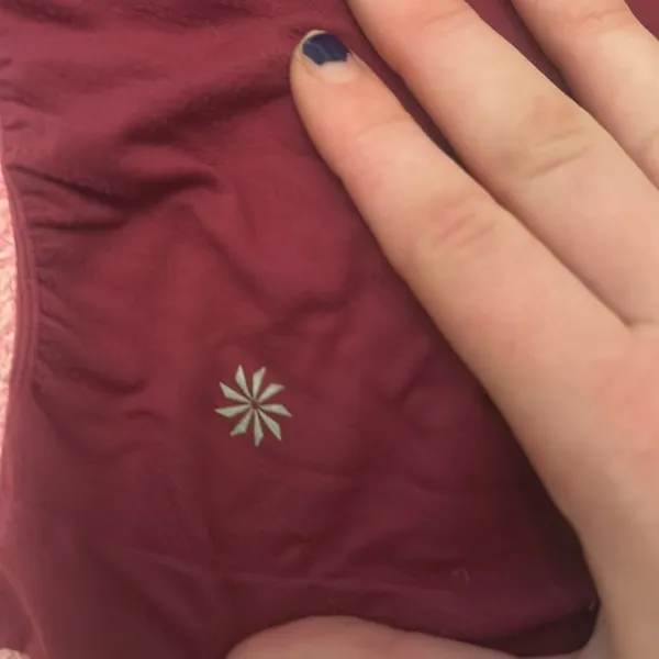 Athleta Rasberry/pink razor back tank top - Image 5