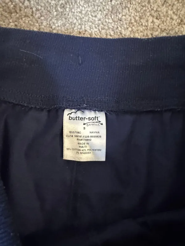 Uniform Advantage Scrub Set - Image 6