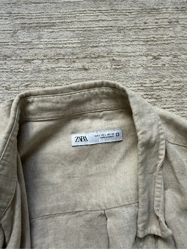 Zara Light Beige Button-Down Shirt (Size Large) - Image 4