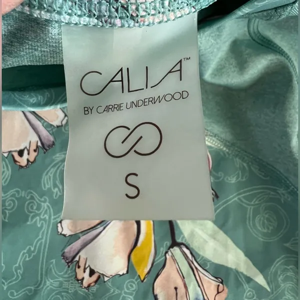 CALIA Rashguard Swim Top Small Garden Gate Long Sleeve Carrie Underwood. - Image 2