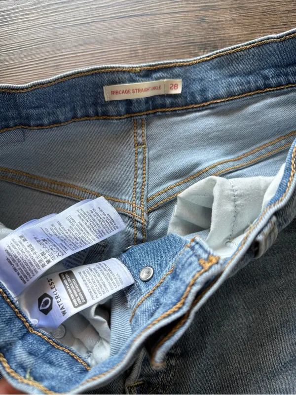Levi’s Ribcage straight ankle jeans 28 - Image 4