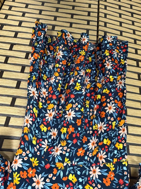 Olivaceous Floral Dress Size Medium - Image 4