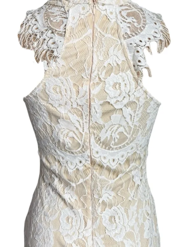 Bohemian Chic Ivory Lace Maxi Dress - Image 3