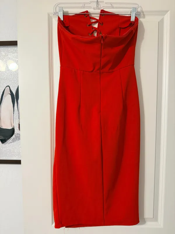 & Other Stories Blashe red bodycon dress with lace-up front and side slit, size M #party #eveningwear - Image 4