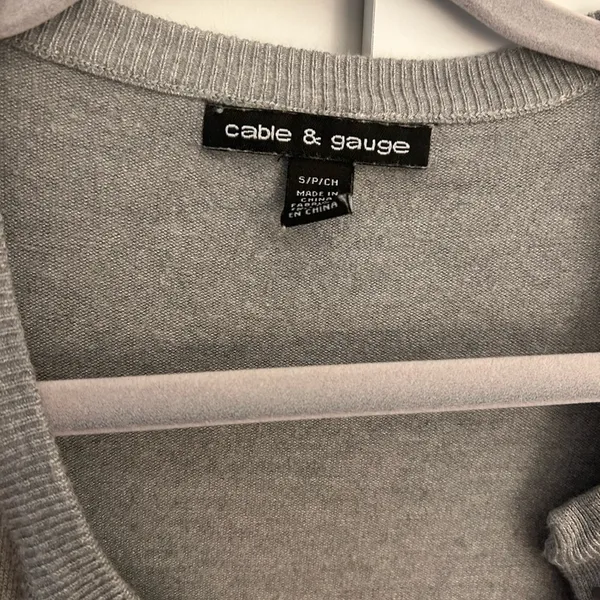 Cardigan Gray - Image 2