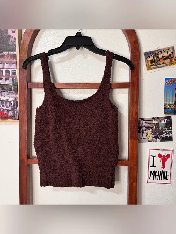 Skims fuzzy Sherpa garnet tank top - Image 2