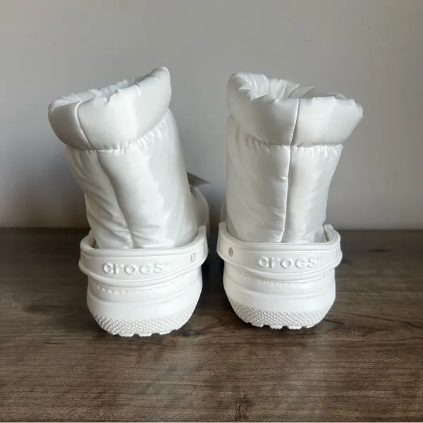 Crocs NEW Unisex Classic Lined Neo Puff White Boot Size 7 or 5 #367 - Image 6