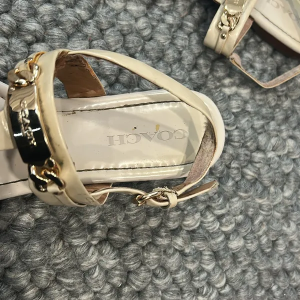 Coach White Leather Thong Sandal Size 39.5 - Image 8
