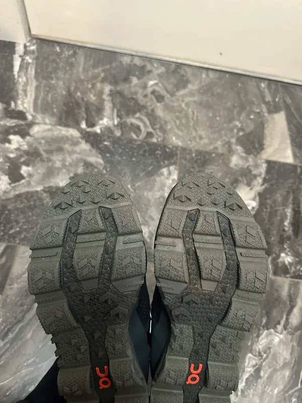 On Cloud Shoes - Image 9