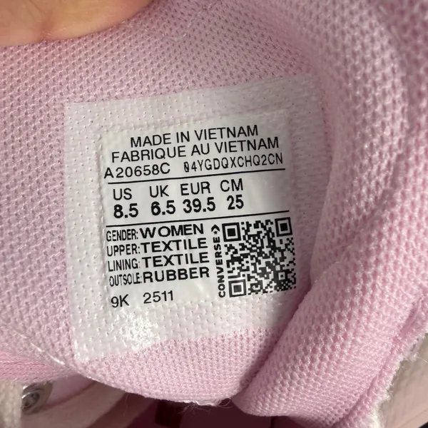 Converse Chuck Taylor All Star Womens 8.5 UK 6.5 Valentine Heart Charm‎ Pink - Image 12