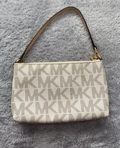 Michael Kors Small Purse - Image 2