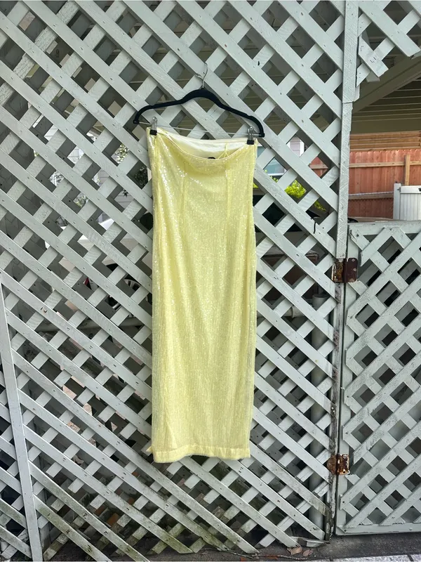Endless Rose Strapless Sequin Slim Midi Dress - Image 9