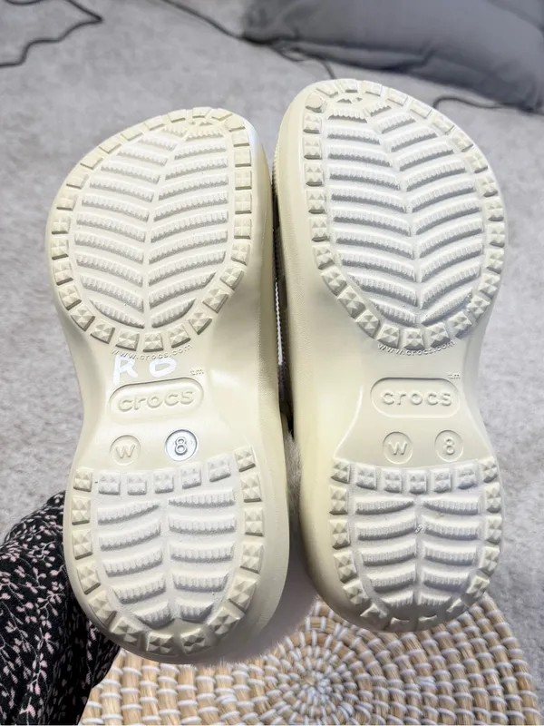 Crocs Women’s Classic Platform Fleece Lined Clogs in Bone Neutral 8 - Image 11