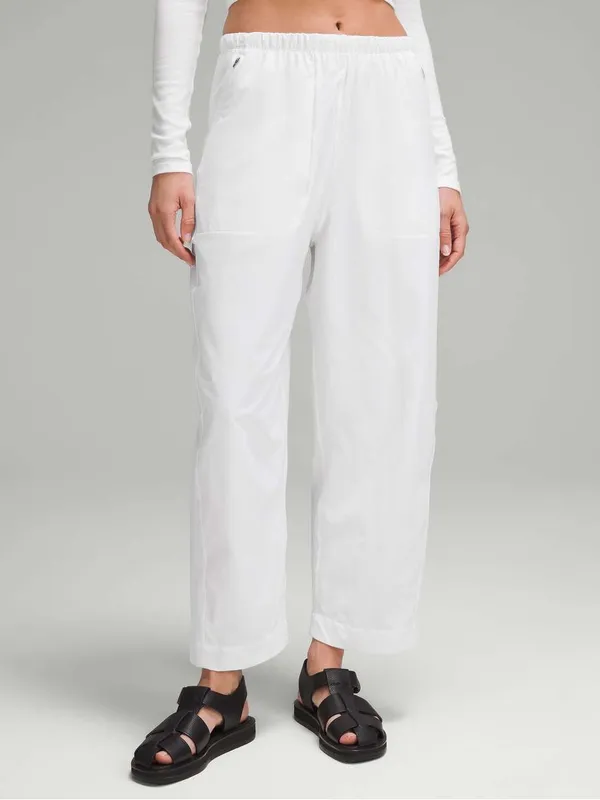 Lululemon Lightweight Mid-Rise Barrel-Leg Cropped Pant Color White - Image 2