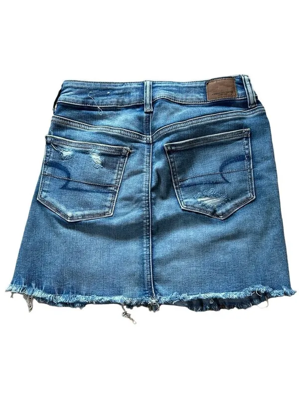 American Eagle Hi-Rise Distressed Denim Mini Jean Skirt Size 4 - Image 2