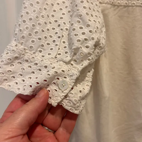 J.Crew Eyelet Sleeve Top Shirt Womens Medium Ivory Cotton Blend Blouse‎ - Image 5