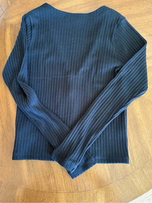 Old Navy Black Ribbed Top - Image 5