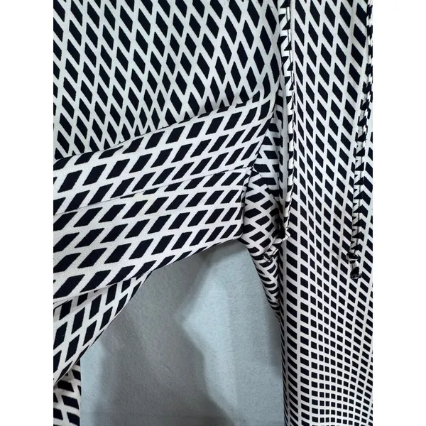 Talbots 2 Navy White‎ Blue Geometric Print Wide Leg Pants Women's Career Chic - Image 3