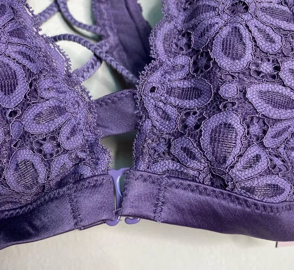 NWOT Victoria’s Secret Purple Lavender Floral Lace Bralette - Image 4