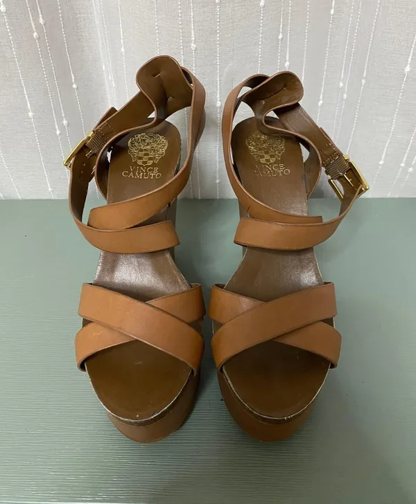 Vince Camuto Wedges - Image 2