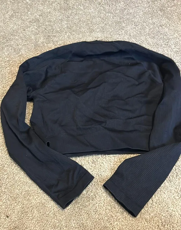 Workout Tops Black Size L - Image 2