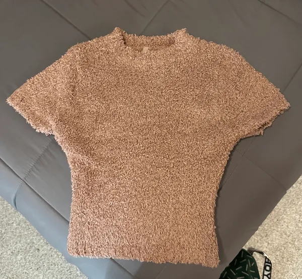 Cozy Knit Cropped T-Shirt Rose Clay - Image 8