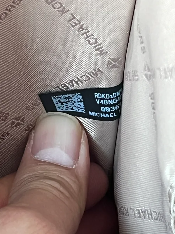 Michael Kors Purse - Image 13