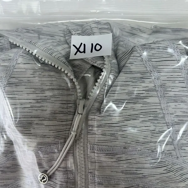 Lululemon Size 6 Define Jacket Space Dye Camo White Silver Spoon Luon‎ Stretch - Image 14