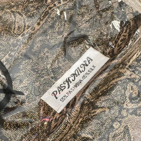 NEW Pashmina Scarf Wrap Tassles Tan Black 55% Pashmina 45% Silk SEALED - Image 2