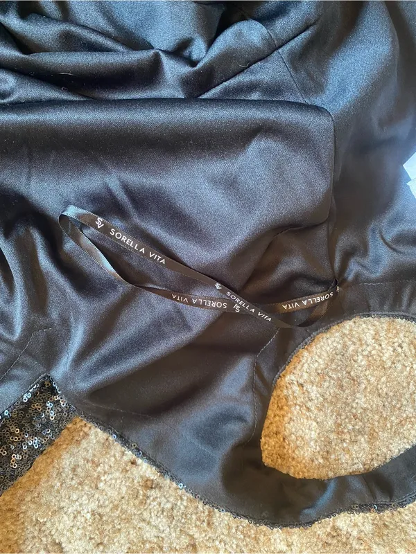 SORELLA VITA Black Sequin V-Neck Maxi Gown Bridesmaids Prom - Image 5