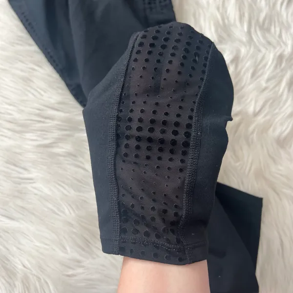 Active Ascending Dot Pocket Leggings - Image 6