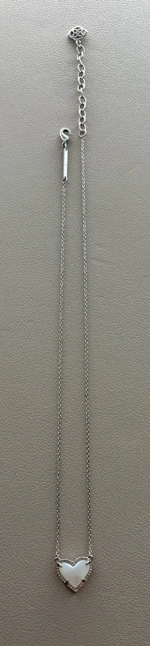 Kendra Scott Silver Necklace with White Heart Pendant - Image 2