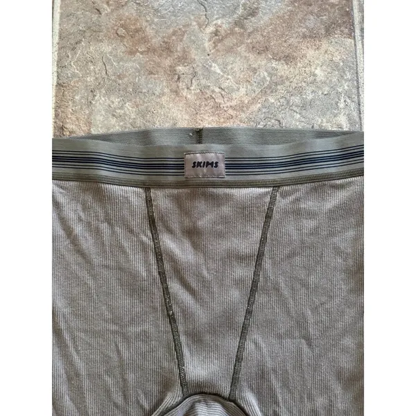 Skims Cotton Rib Boxer Army Size Small - Image 3