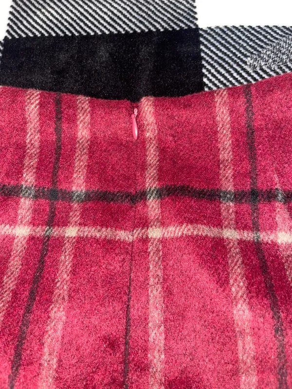 Pink Lily Skirt - Image 4
