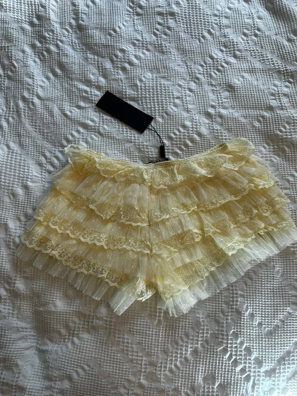 Jaded London Vanilla Rhea Lace Bloomer Shorts - Image 9