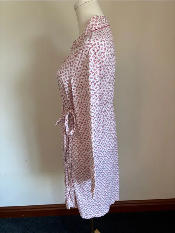 Motherhood Maternity Pink and White Printed Maternity Wrap Robe - Image 3
