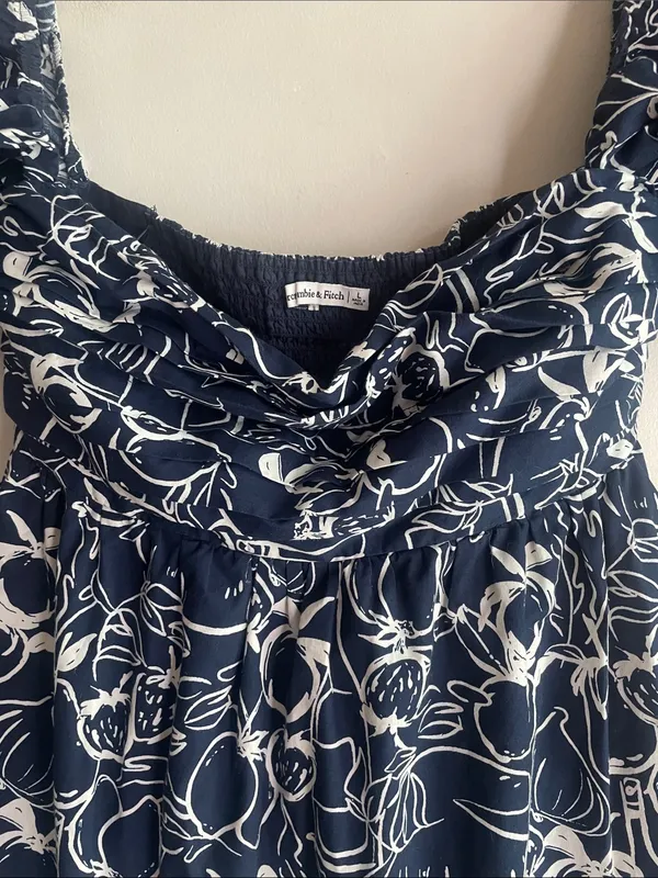 Abercrombie & Fitch Emerson Off-The-Shoulder Skort Navy Pattern - Image 7