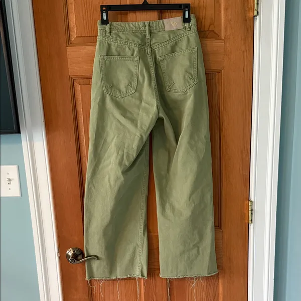 Zara Size 0 Women's Teen Girl Olive Green Women's Jeans BROKEN ZIPPER - Image 4