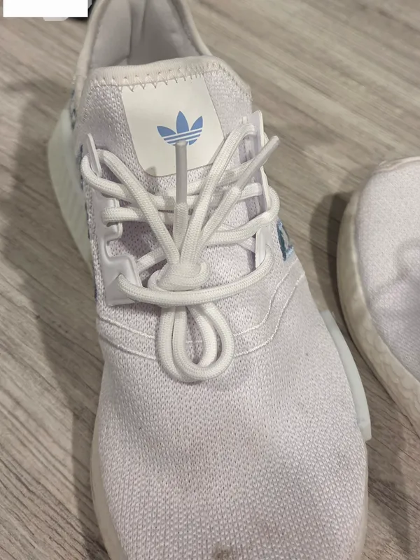 Adidas NMD_R1 W White Blue Floral Print Sneakers Women’s Size 6 - Image 4