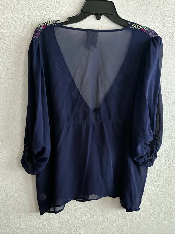 Anthropologie Saivana Silk Beaded Sheer Embroidered V-Neck Peasant Navy Blouse M - Image 4