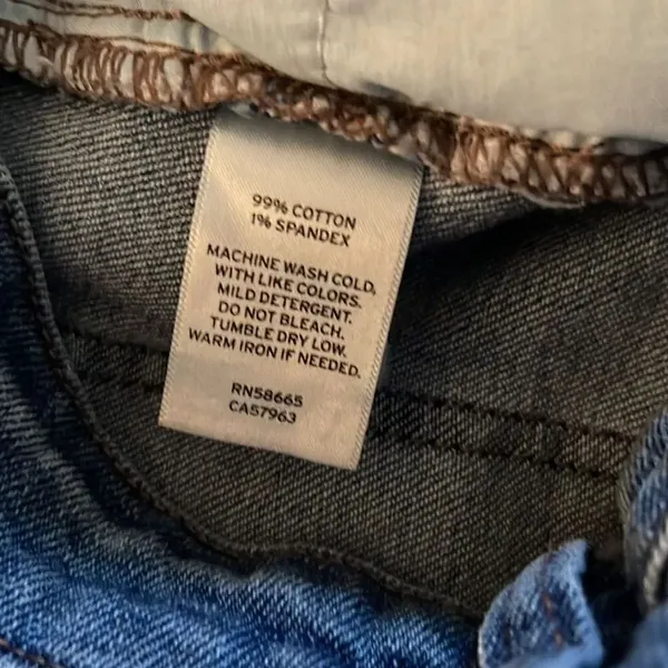 Abound button fly cotton jeans. Tapered. Size 26 waist. - Image 7