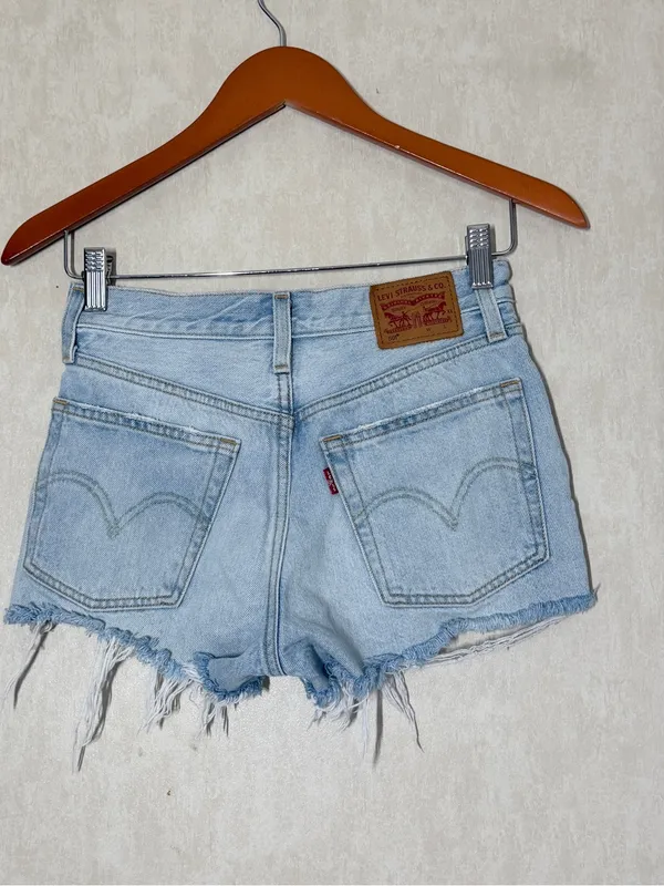 Levi’s Women’s 501 Original High Rise Jean Shorts Button Fly Raw Hem 24 - Image 3