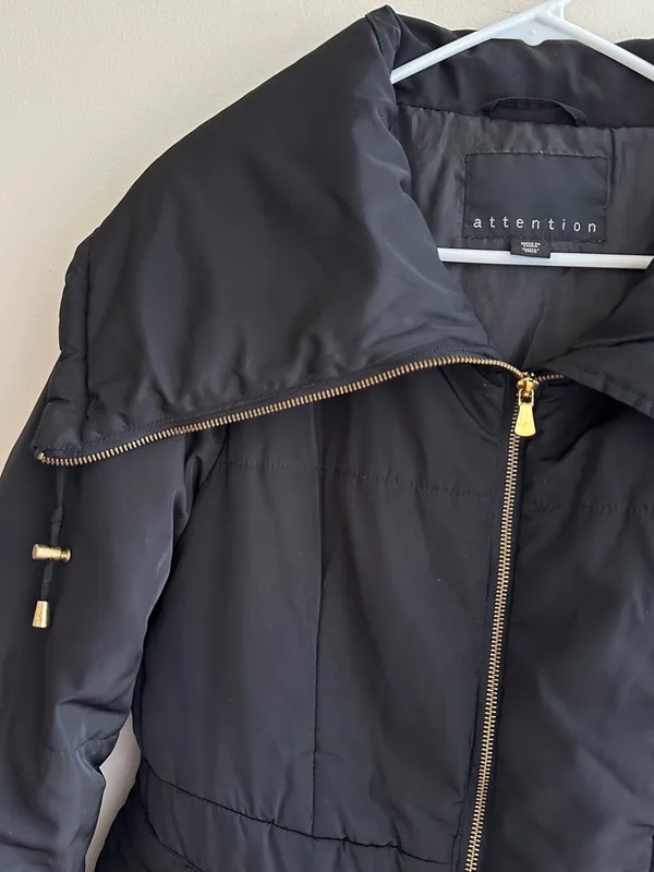 attention Black Fitted Puffer Jacket, Wide Collar, Gold Hardware, Size Small - Image 9
