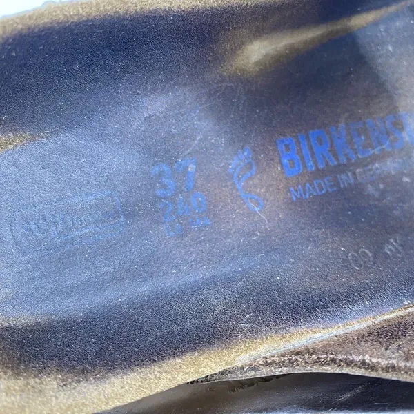 Birkenstock Arizona Sandals Women's Size 37 US‎ 6 Gold Double Strap - Image 6