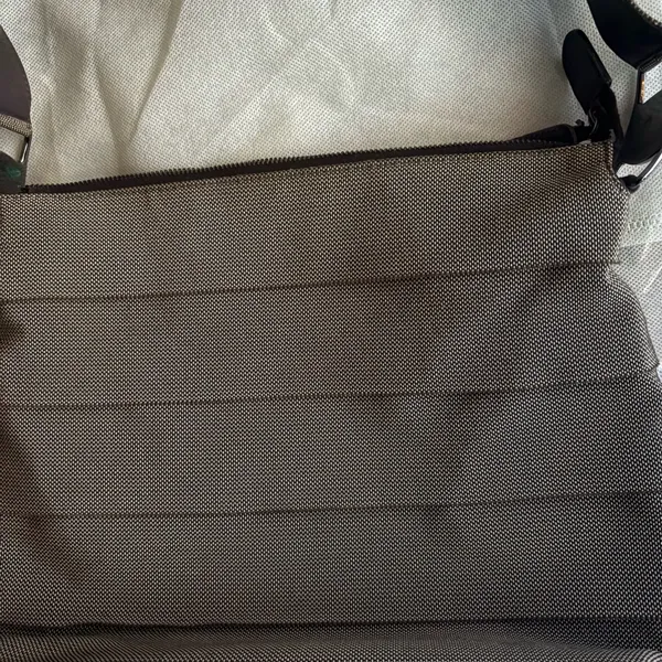 Salvatore Ferragamo‎ brown seatbelt shoulder bag - Image 5